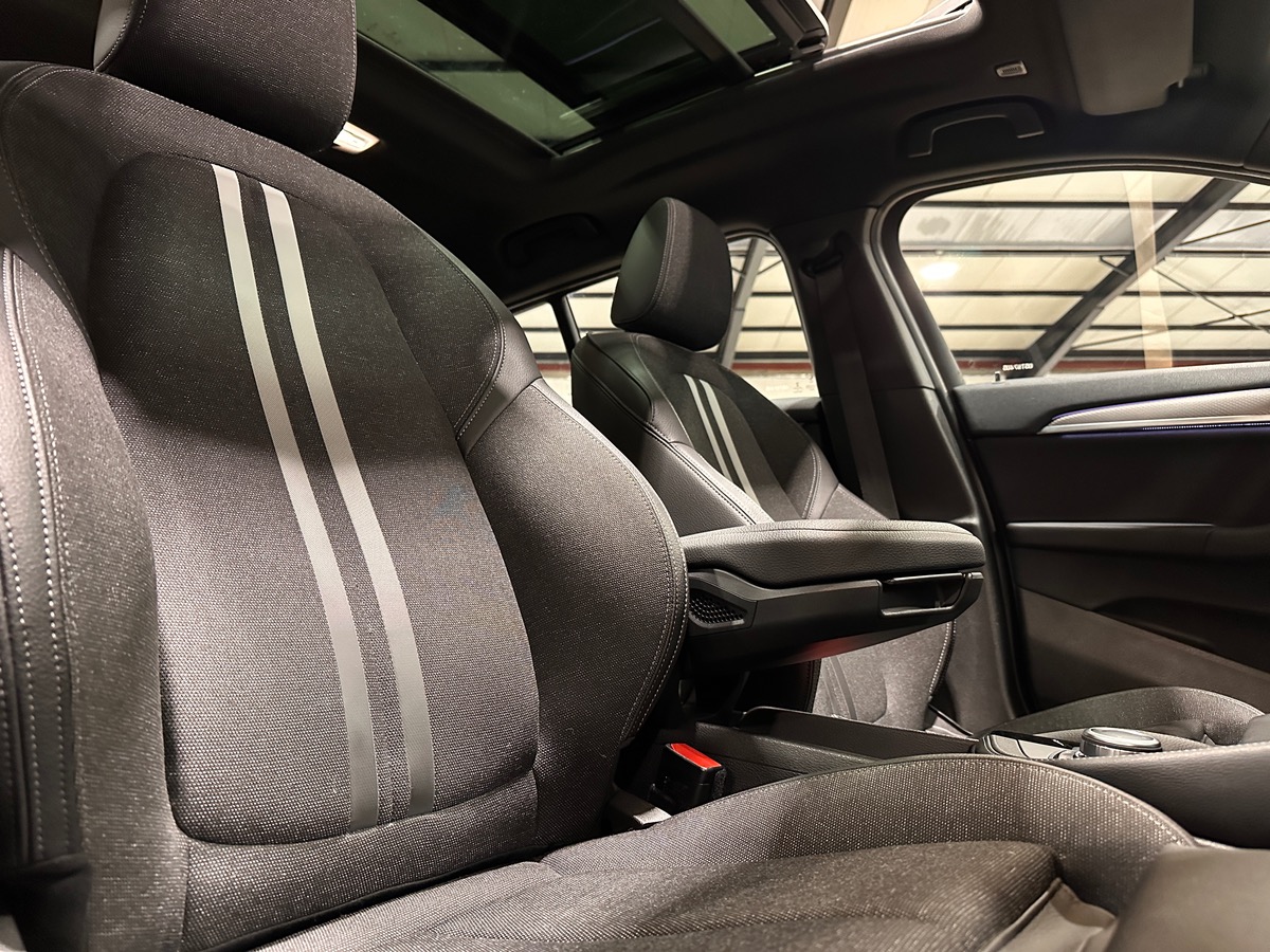 Bmw X2 xDrive 25e 220 ch BVA6 M Sport - 1ère Main / Toit Pano / HUD / CarPlay sans fil