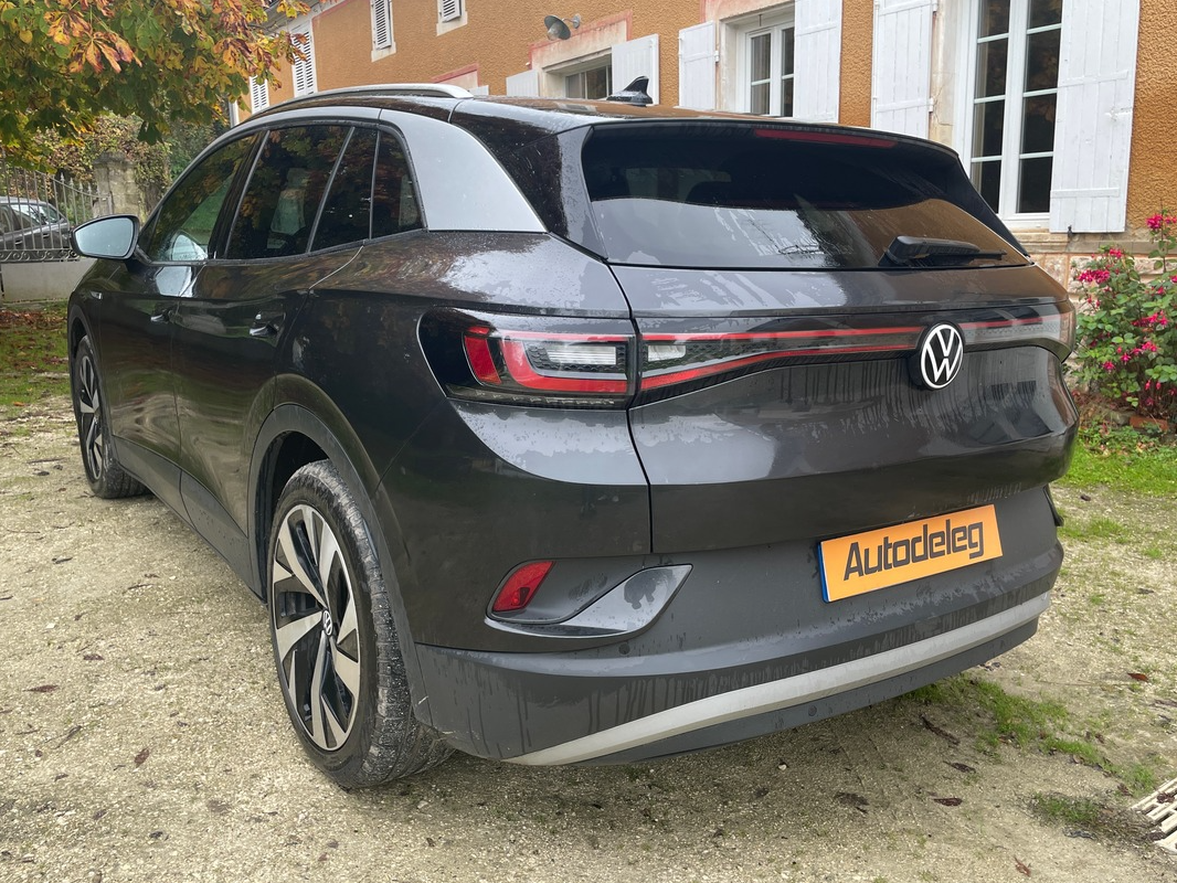 Volkswagen ID.4 PRO PERFORMANCE 204 ch