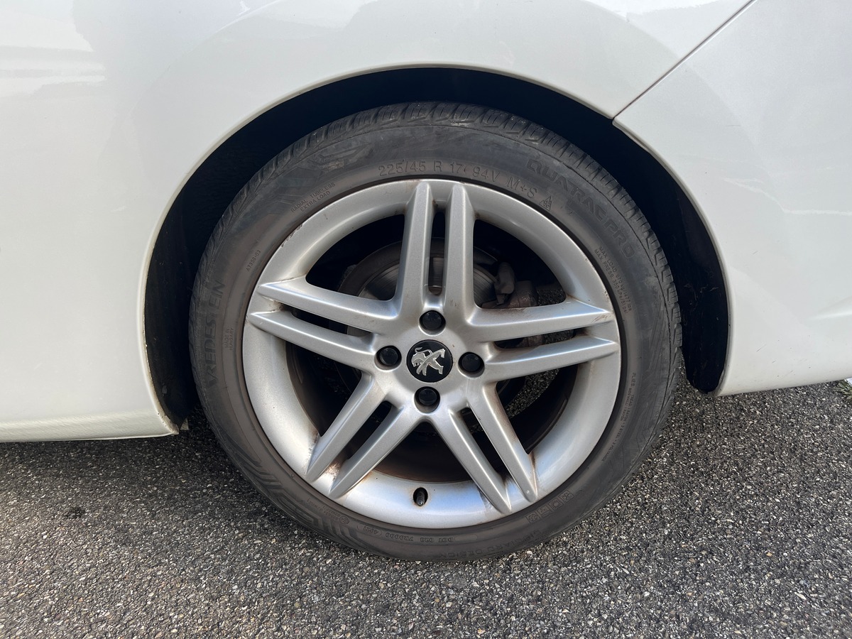 Peugeot 308 CC SPORT PACK 2.0 HDI 163ch, GPS, RADAR AVANT/ARRIERE