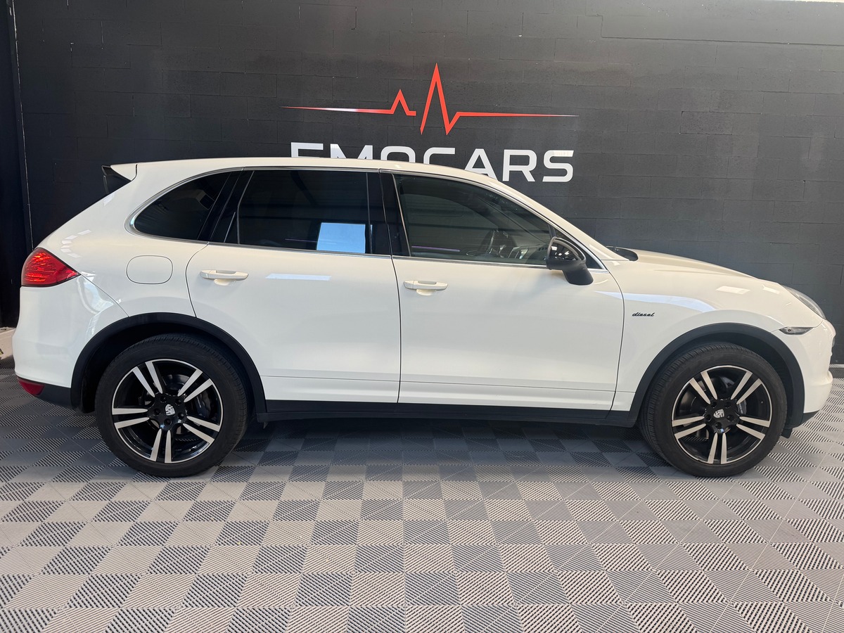Porsche Cayenne 3.0 V6 Diesel 240ch Tiptronic S 8