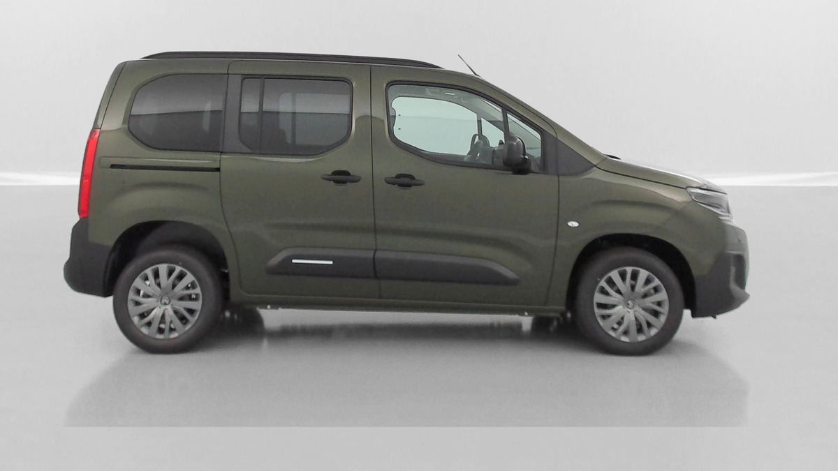 Citroën Berlingo M 1.5 BlueHDi 130chevaux Plus EAT8 | Écran central numérique TFT de 10'' | Capucine