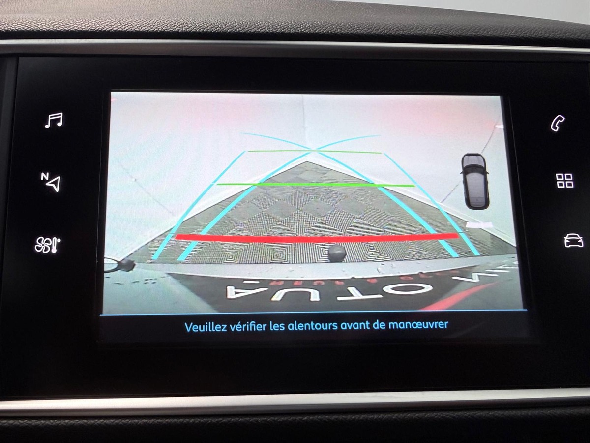 Peugeot 308 Eat6  1.6 Bluehdi 115 Gt line