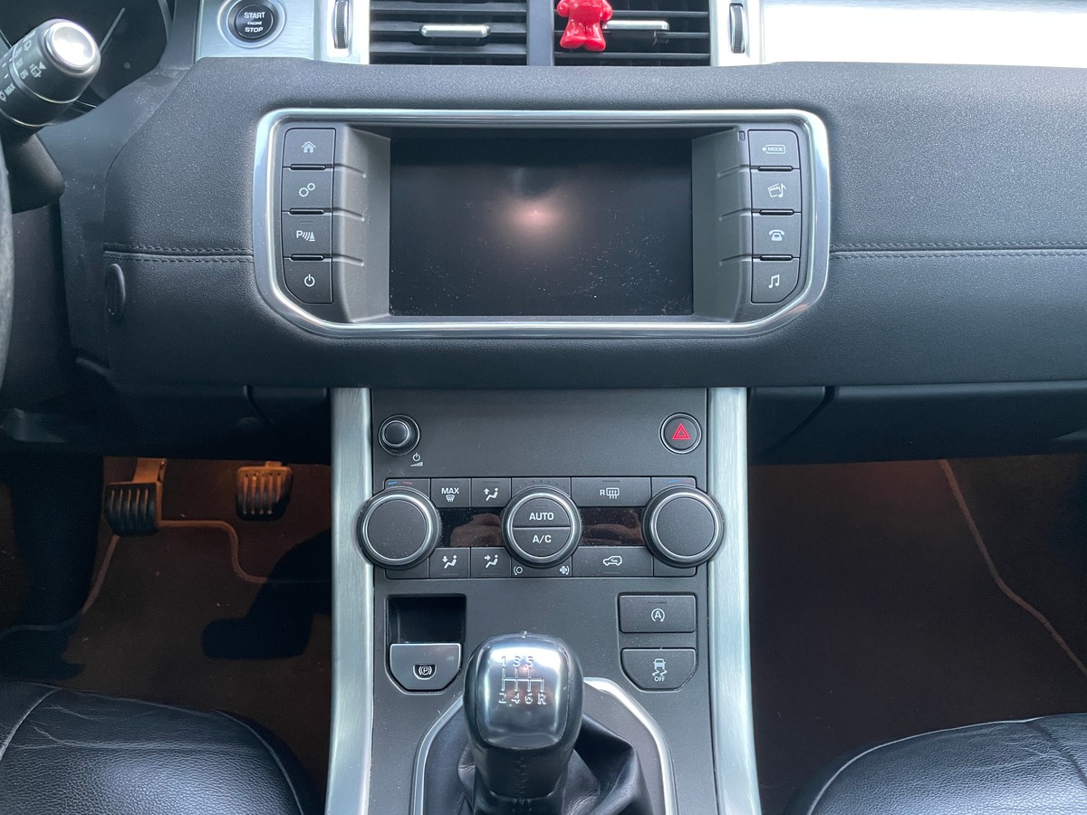 LAND ROVER EVOQUE 2.0 ed4 150 BVM Business - Historique Entretien complet