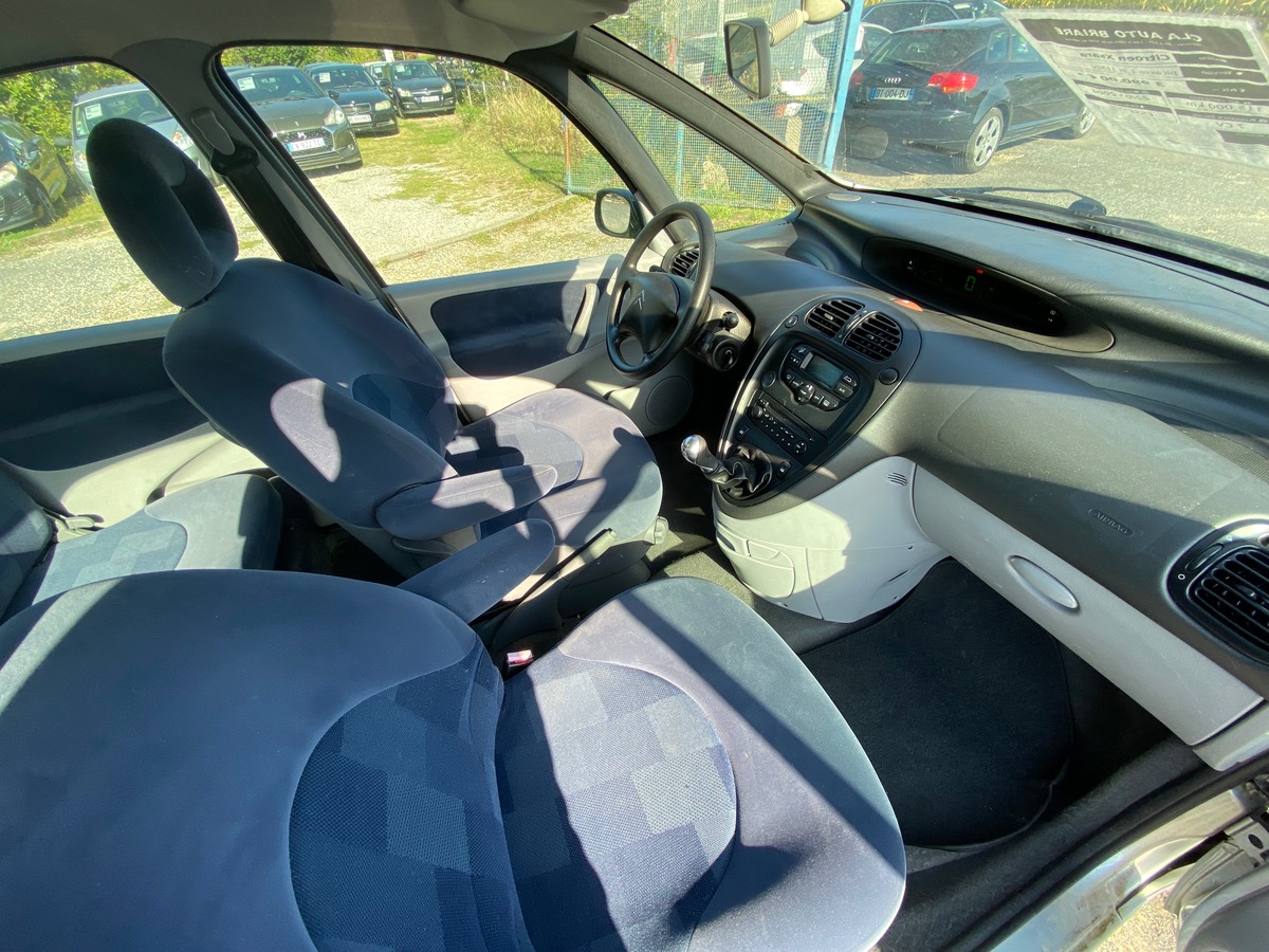 Citroën Xsara picasso 1.8i 115cv faibles km garantie 03 mois 115002km 