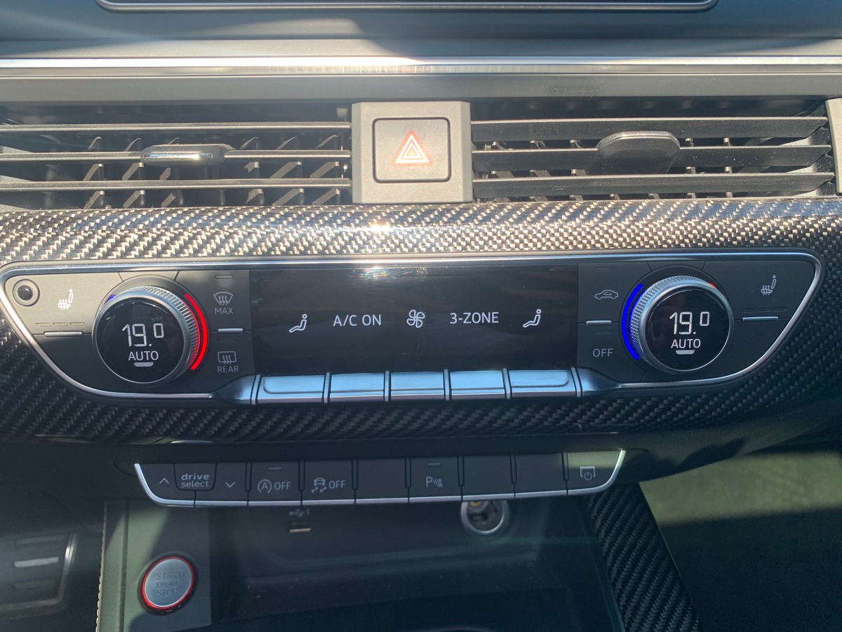 Audi RS5 450 ch | Quattro | Toit ouvrant | Caméra de recul | Affichage tête haute | Apple car Play