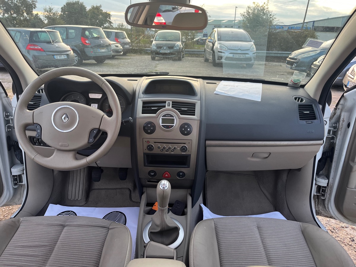 RENAULT Megane 1.6 16v