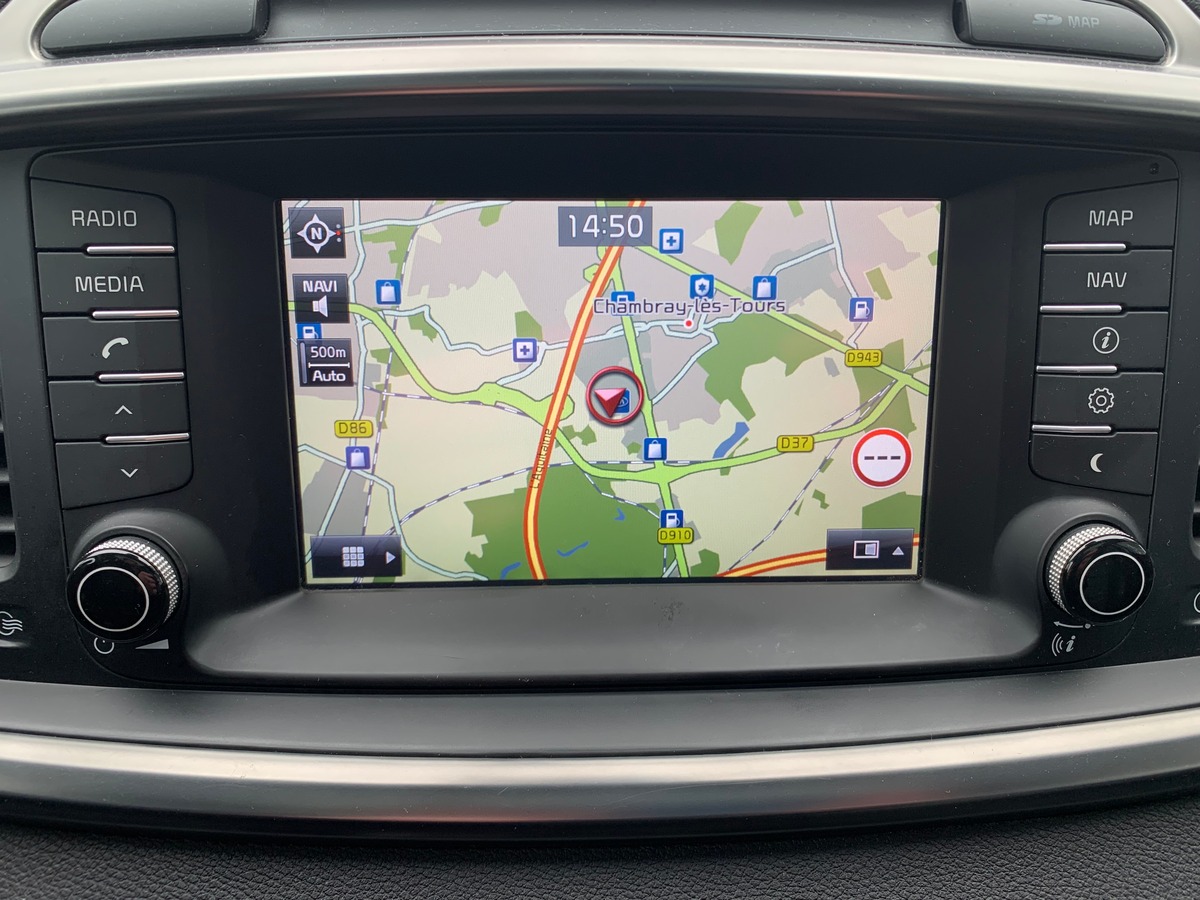 Kia Sorento 200 ch | Premium | 7 Places | AWD | Toit ouvrant panoramique | GPS | Régulateur vitesse