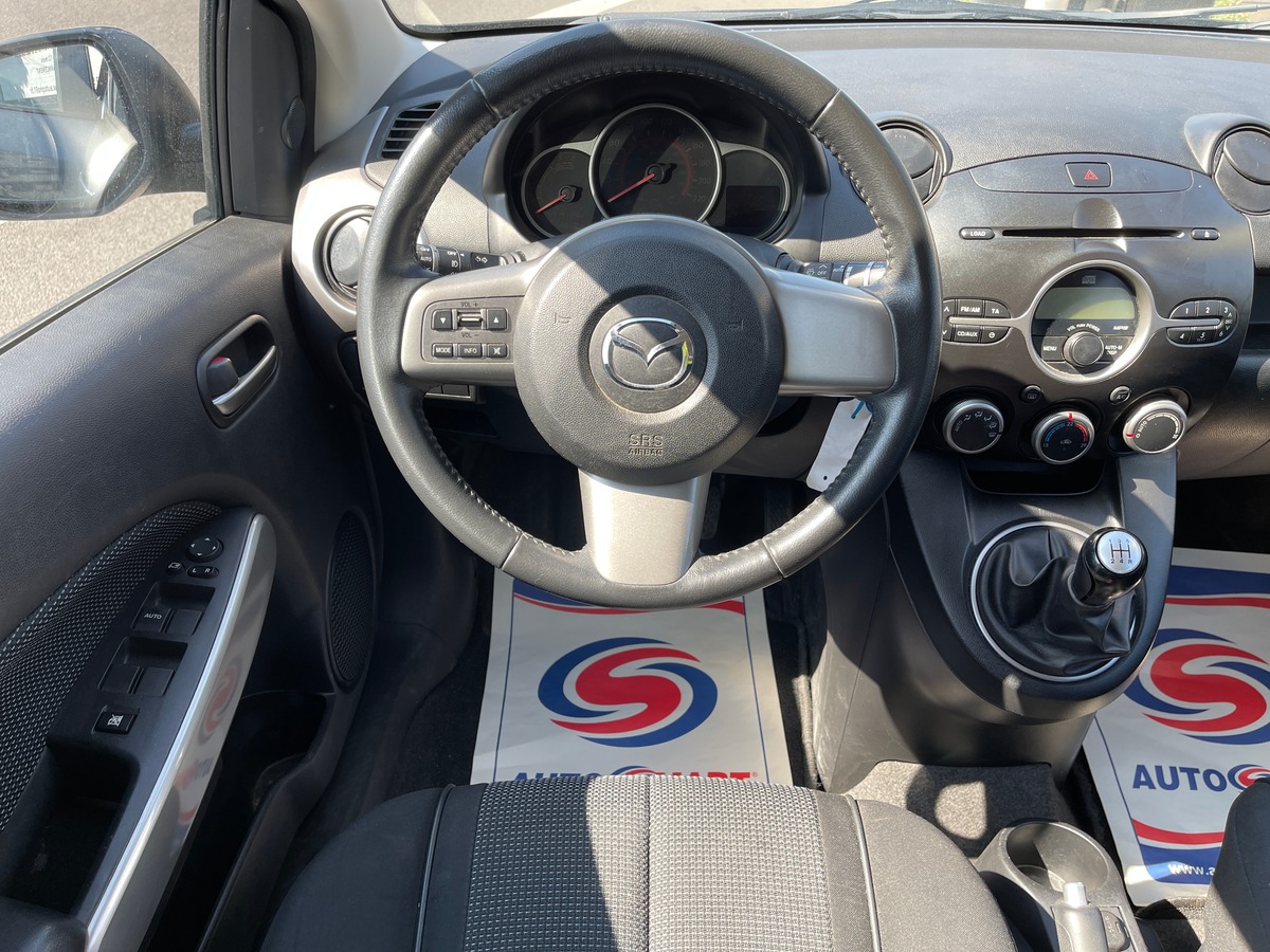 Mazda Mazda 2 1.4 MZ-CD 68 ELEGANCE 5P