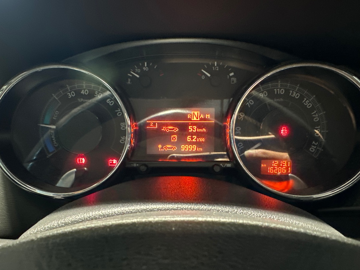 Peugeot 3008 2.0 hdi HYBRID