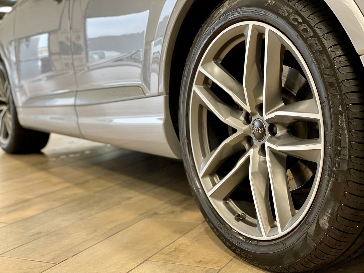Audi Q7 II 3.0 TFSI 333 Avus Extended Full 7PL h