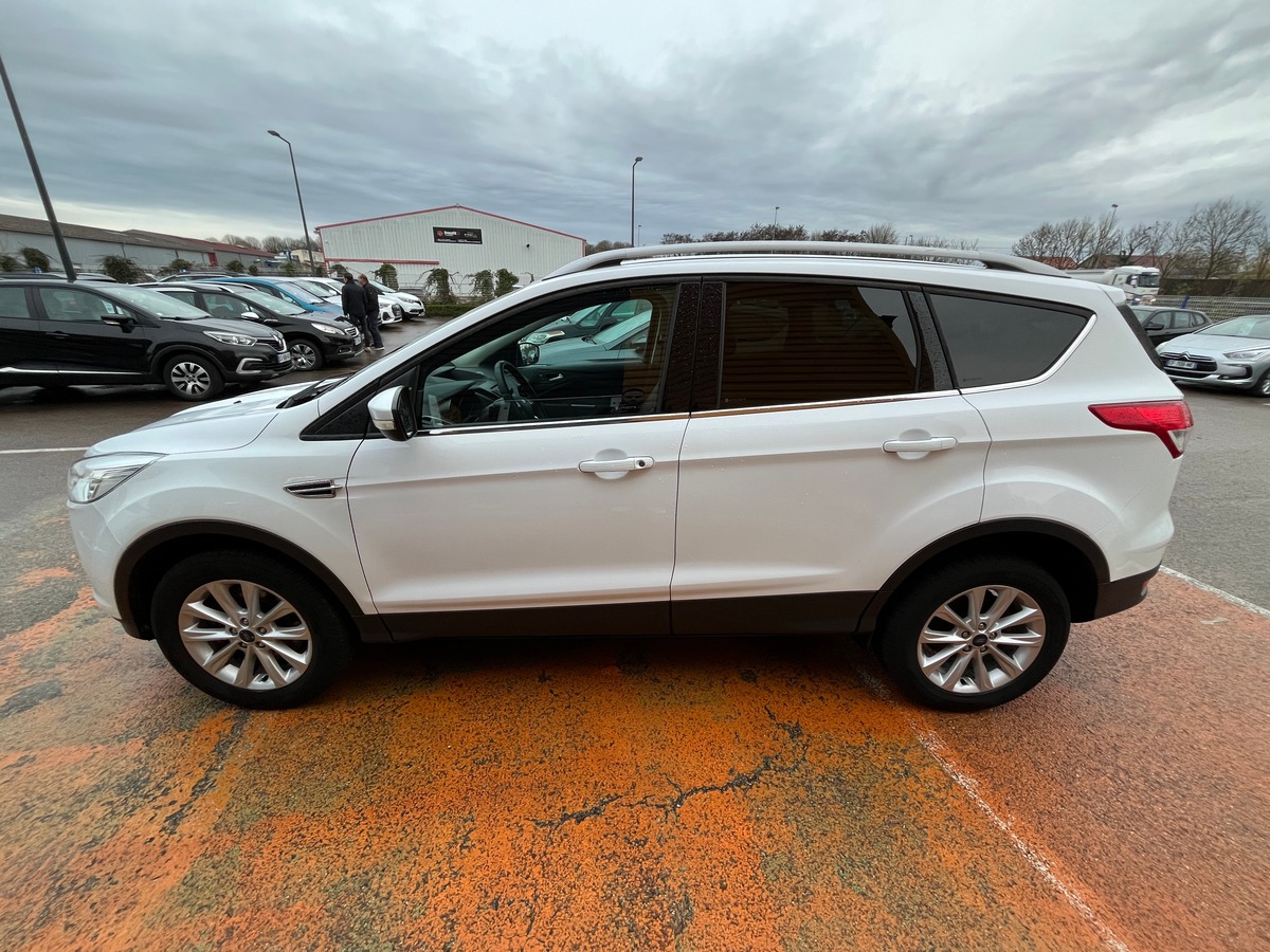 Ford Kuga II 2.0 TDCi 4x4 Powershift 150 ch TITANIUM boite automatique