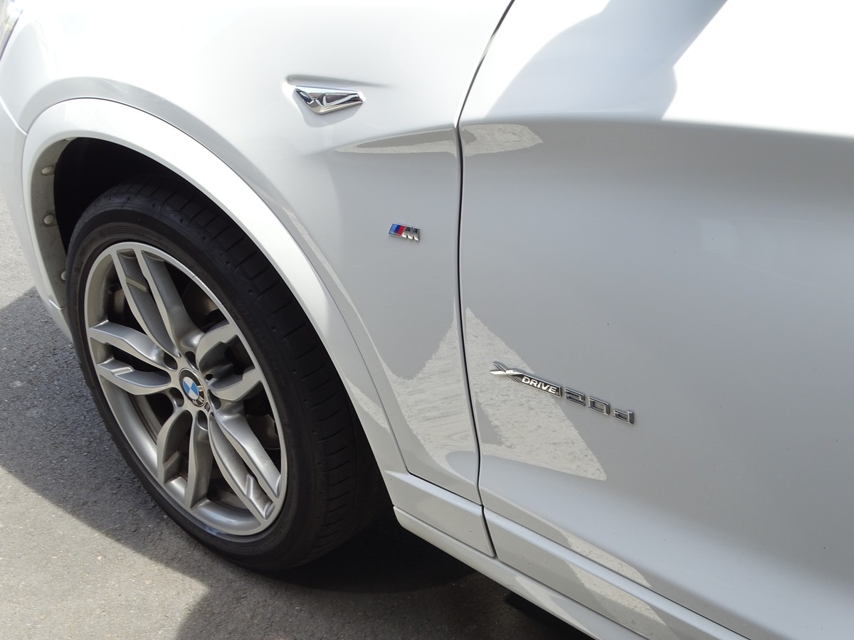 Bmw X4 II (F26) XDRIVE20D 190 Ch M SPORT BVA8 / Caméra 360° / Sièges chauffants / Pack Black / Leds