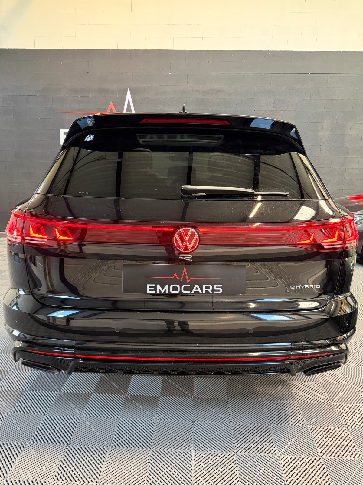 Volkswagen Touareg R eHybrid 462 ch 4Motion 1ère Main