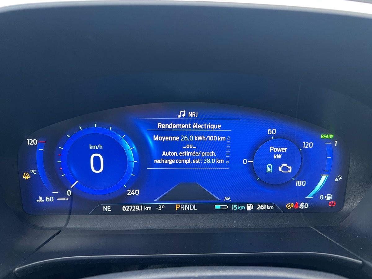 Ford KUGA PHEV 225 ch | VIGNALE | Toit Panoramique | Attelage | Roue secours | Pack Technologique