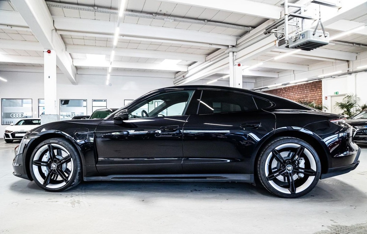 Porsche Taycan 680ch Turbo