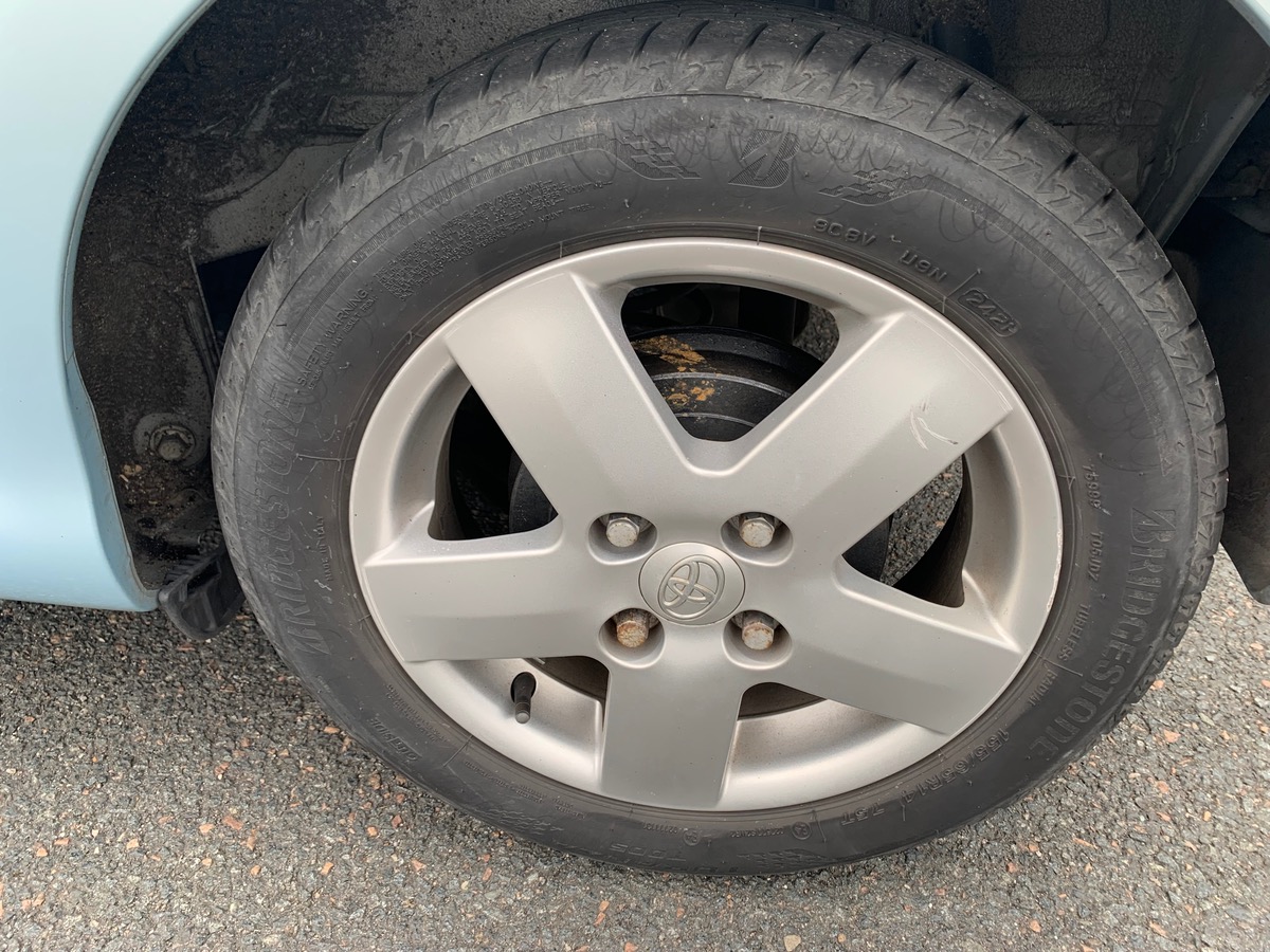 Toyota Aygo SPORT | 68 ch | Climatisation | Jantes alu | ABS | Phares antibrouillard