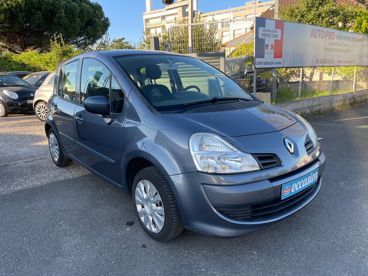 RENAULT Modus 1.2 16V 75 EXPRESSION 5P