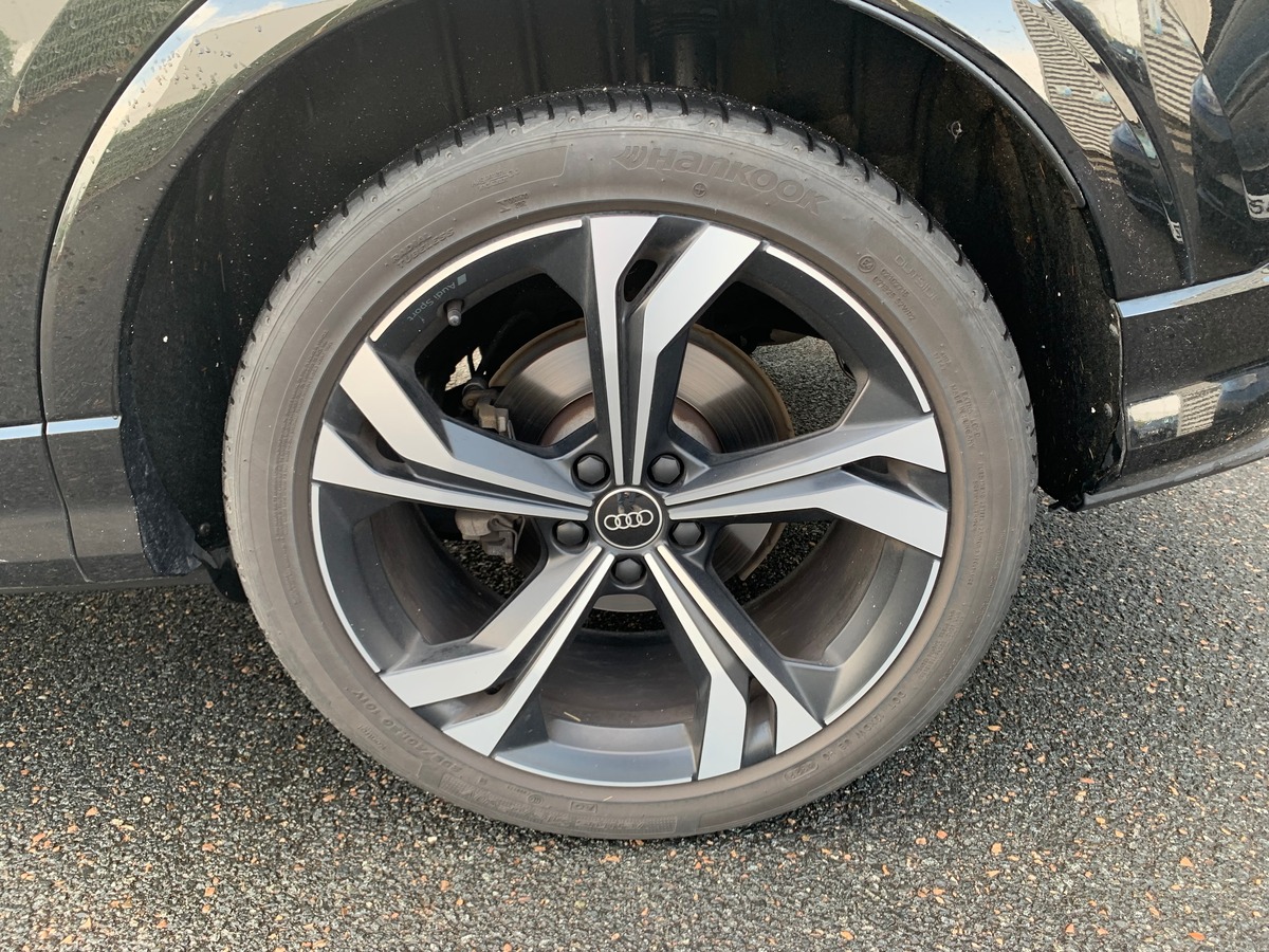 Audi Q3 150 ch | S-Line | Caméra de recul | Apple car Play Android Auto | GPS | Régulateur vitesse