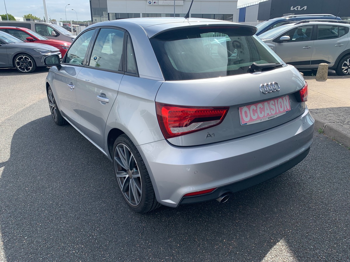 Audi A1 95 | Ultra | GPS | Régulateur de vitesse | Radar stationnement avant arriére | Climatisation