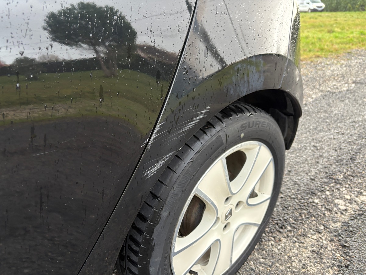 RENAULT Clio iv - 5cv - CHAINE DISTRIBUTION