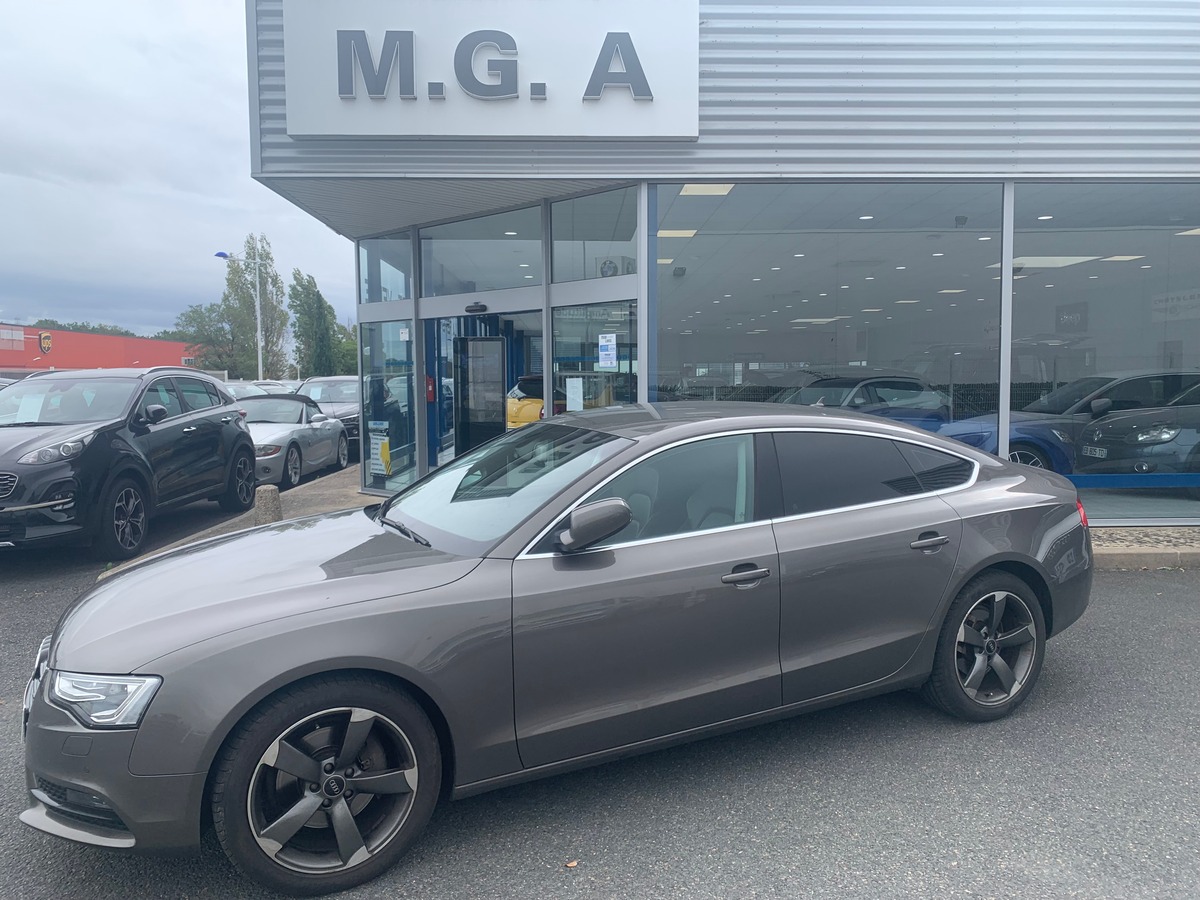 Audi A5 Sportback 210 ch | Ambition luxe | GPS | Cuir | Sièges électriques | Bluetooth | Régulateur