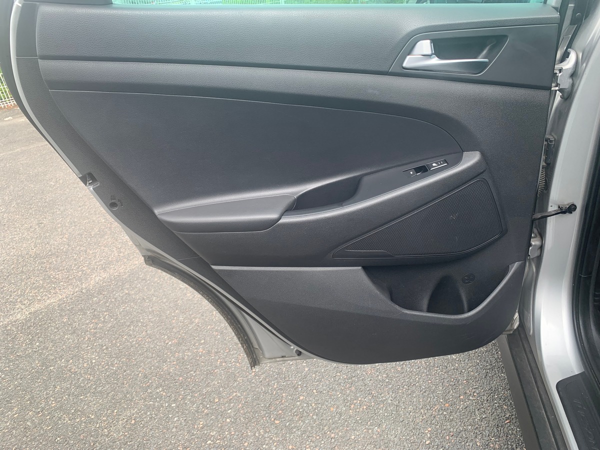 Hyundai Tucson 141 chevaux | Creative | Caméra de recul | Attelage | Roue de secours