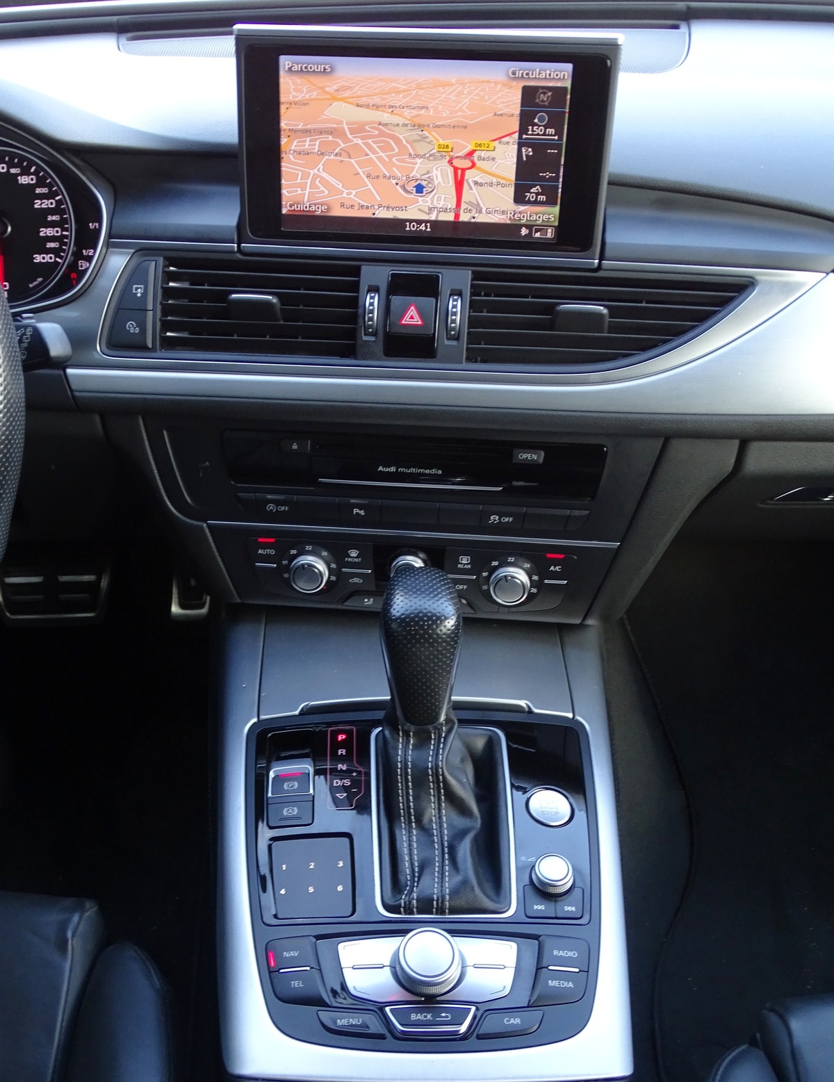 Audi A6 IV (2) AVANT 3.0 TDI 218 Ch S-LINE / Pack Noir  / Toit Pano / Sièges élec - STronic BVA