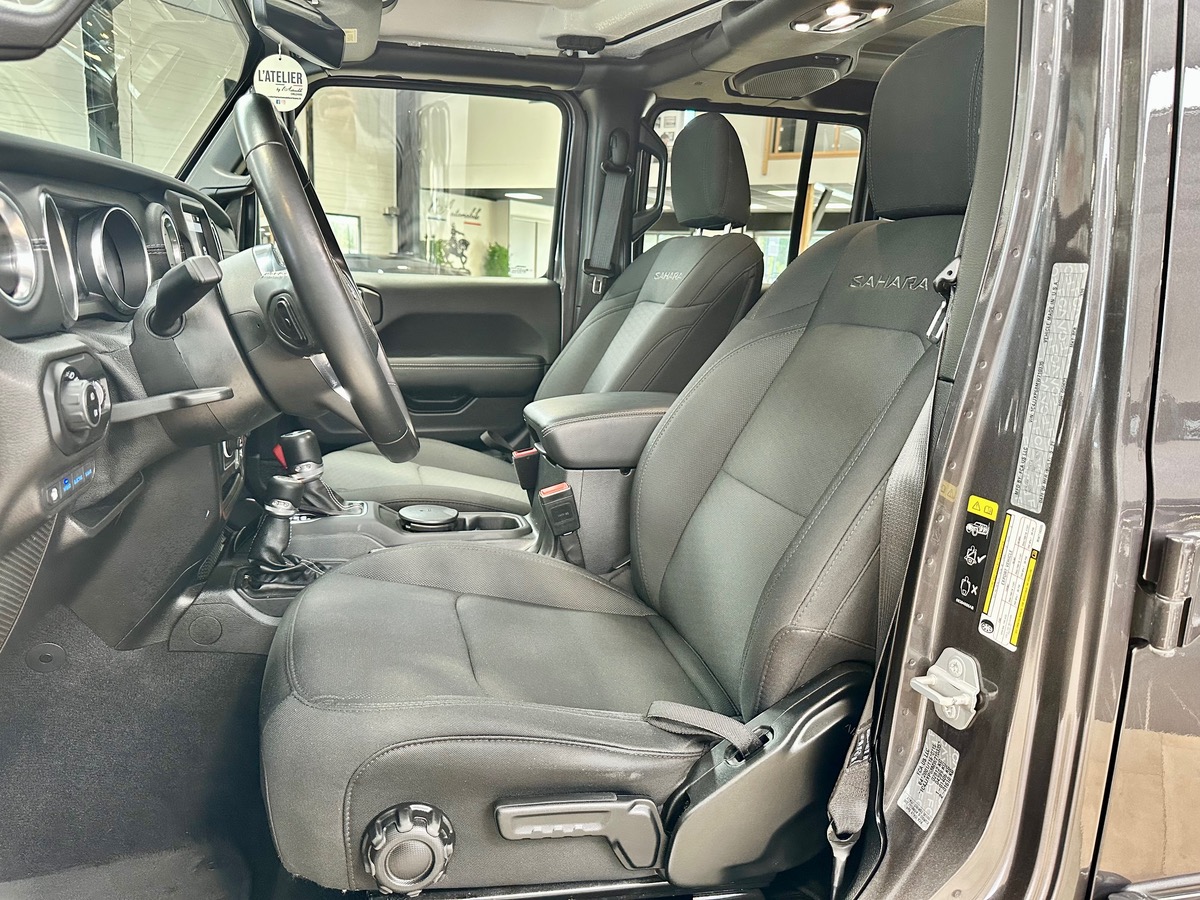Jeep Wrangler IV 2.0 T 380 4XE Sahara 4WD
