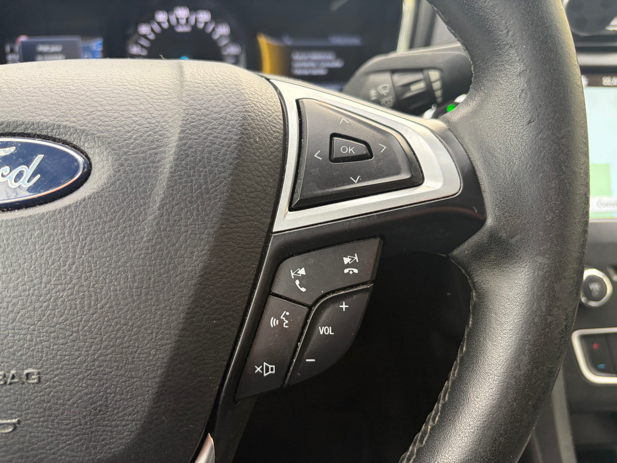 Ford Mondeo TITANIUM 2.0 i 187 cv Hybrid Boîte auto - CAMERA DE RECUL - ELIGIBLE UBER - GPS