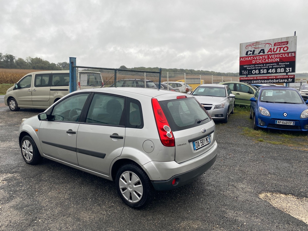 Ford Fiesta 1.3 70cv 126000km