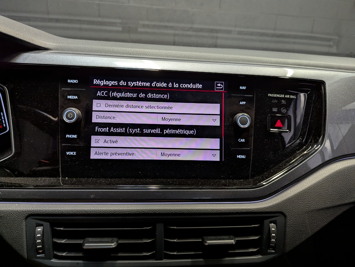 Volkswagen Polo 2.0 TSI 200ch DSG6 GTI VIRTUAL-BEATS-SIEGES CHAUFFANT