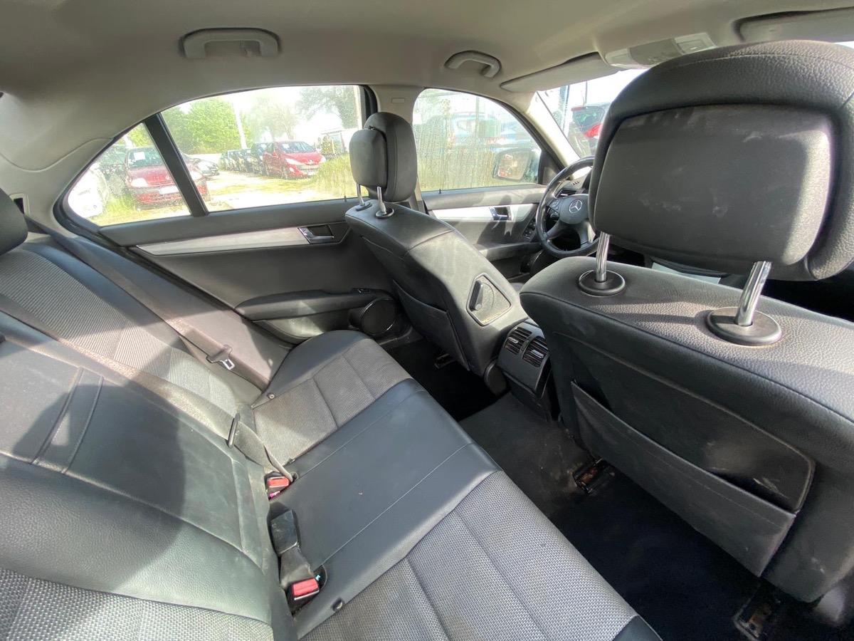 Mercedes Benz Classe C 220 cdi 170cv avantgarde 235055km
