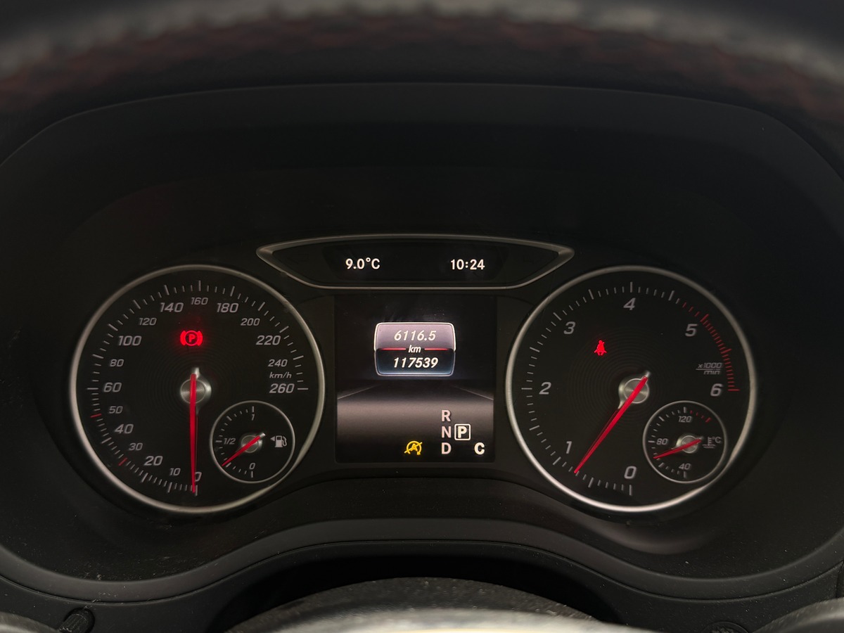 Mercedes-Benz Classe B 200 CDi Pack AMG fascination 2.1 CDi 7G-DCT 136 cv