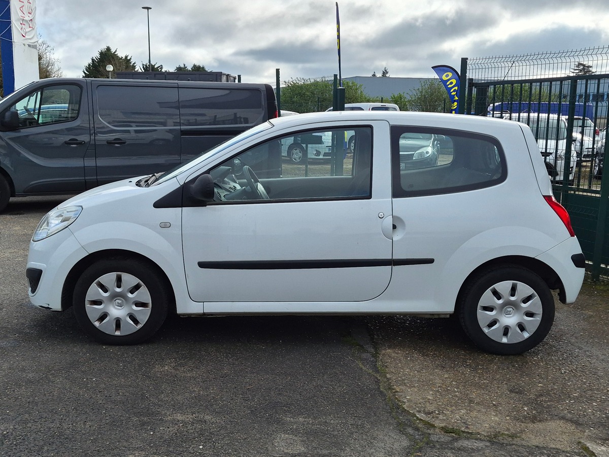 RENAULT Twingo II 1.2 60
