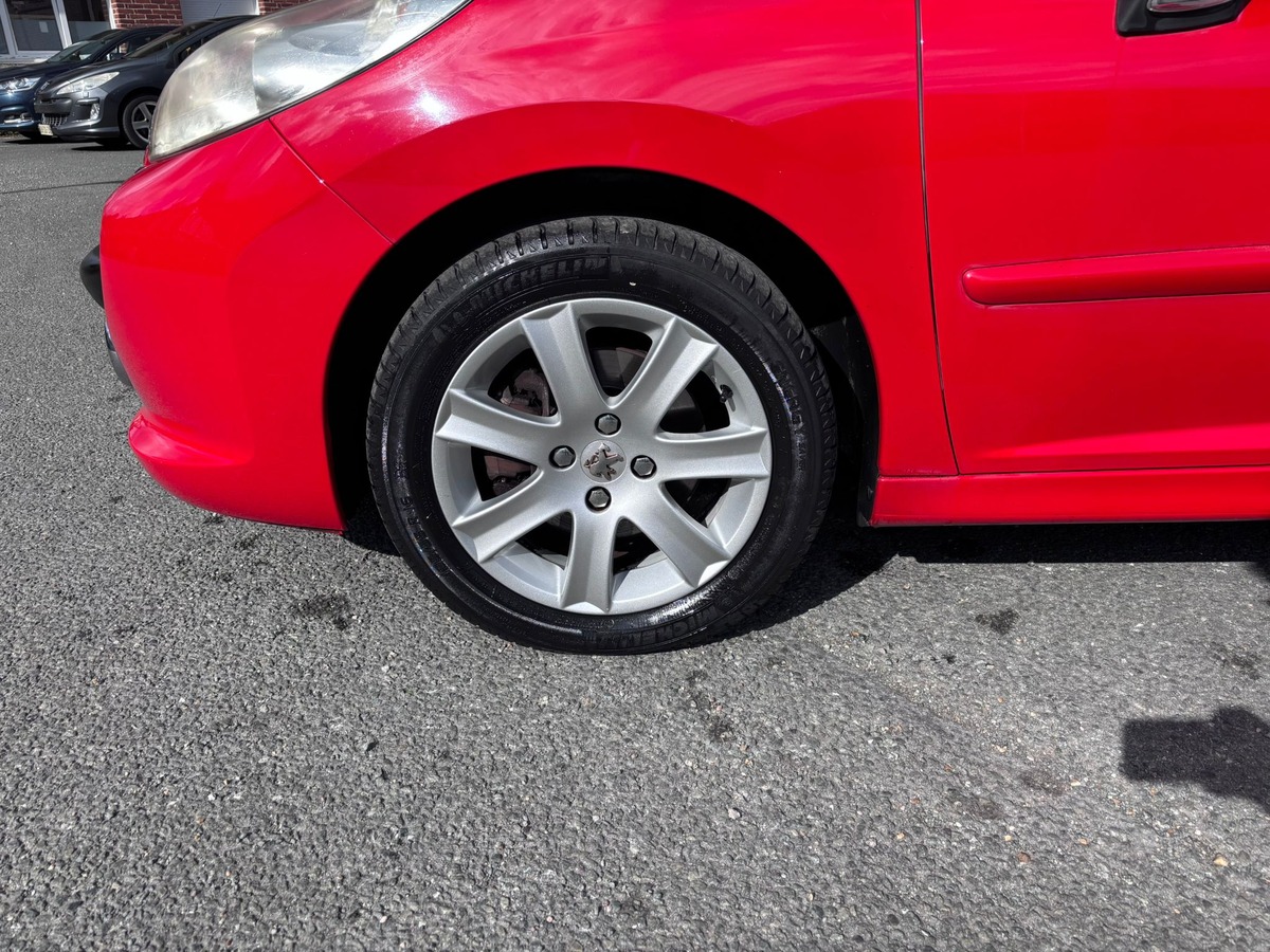 Peugeot 207 1.6 110 Sport Pack - Première main - Garantie - Distribution neuve