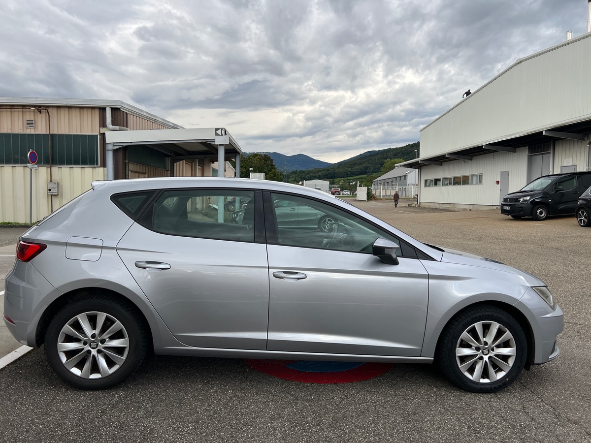 Seat Leon STYLE BUSINESS  115cv , CAMERA DE RECUL, CARPLAY
