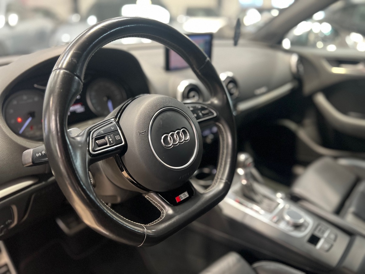 Audi S3 SPORTBACK QUATTRO TFSI 300 STRONIC 6