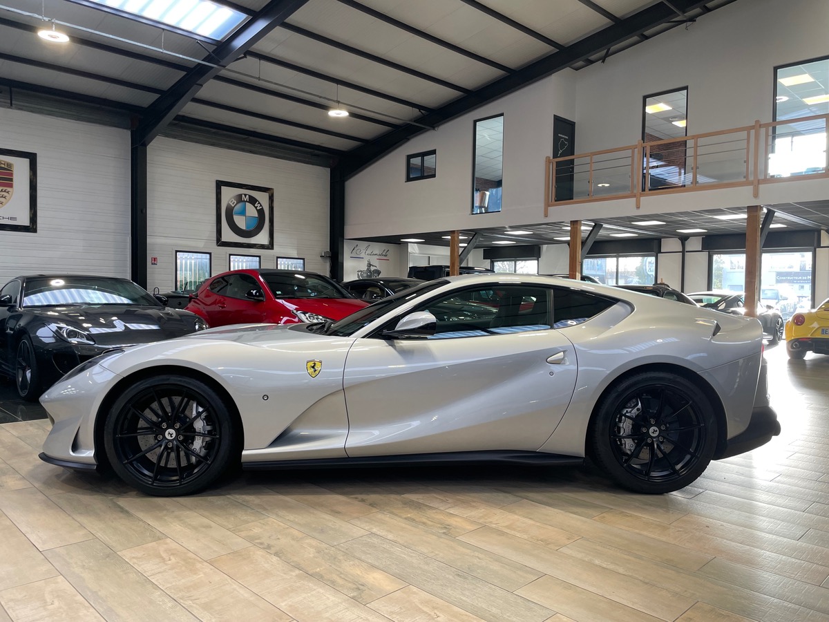 Ferrari 812 SUPERFAST 6.5 V12 800CV - FRANCAISE 