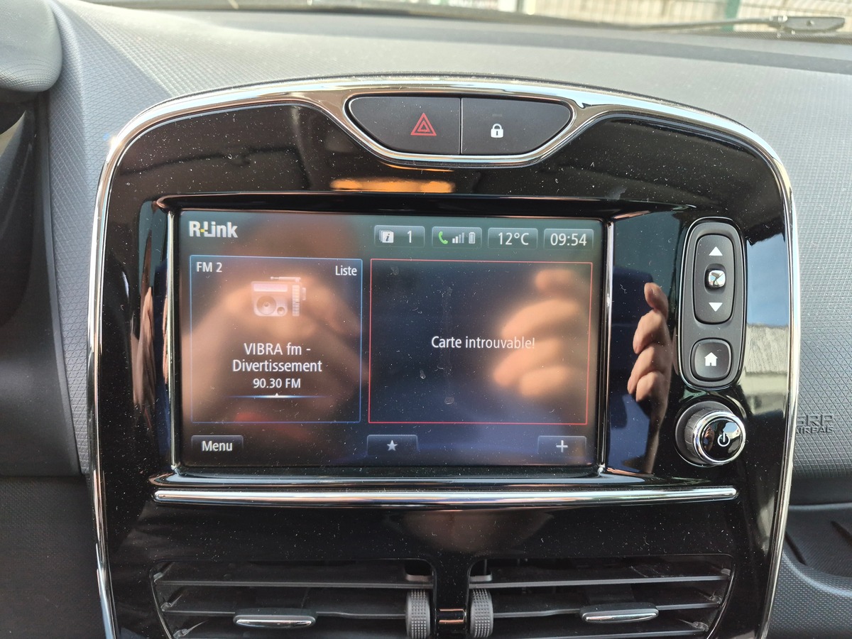 RENAULT Clio IV Estate 120 ch GT EDC