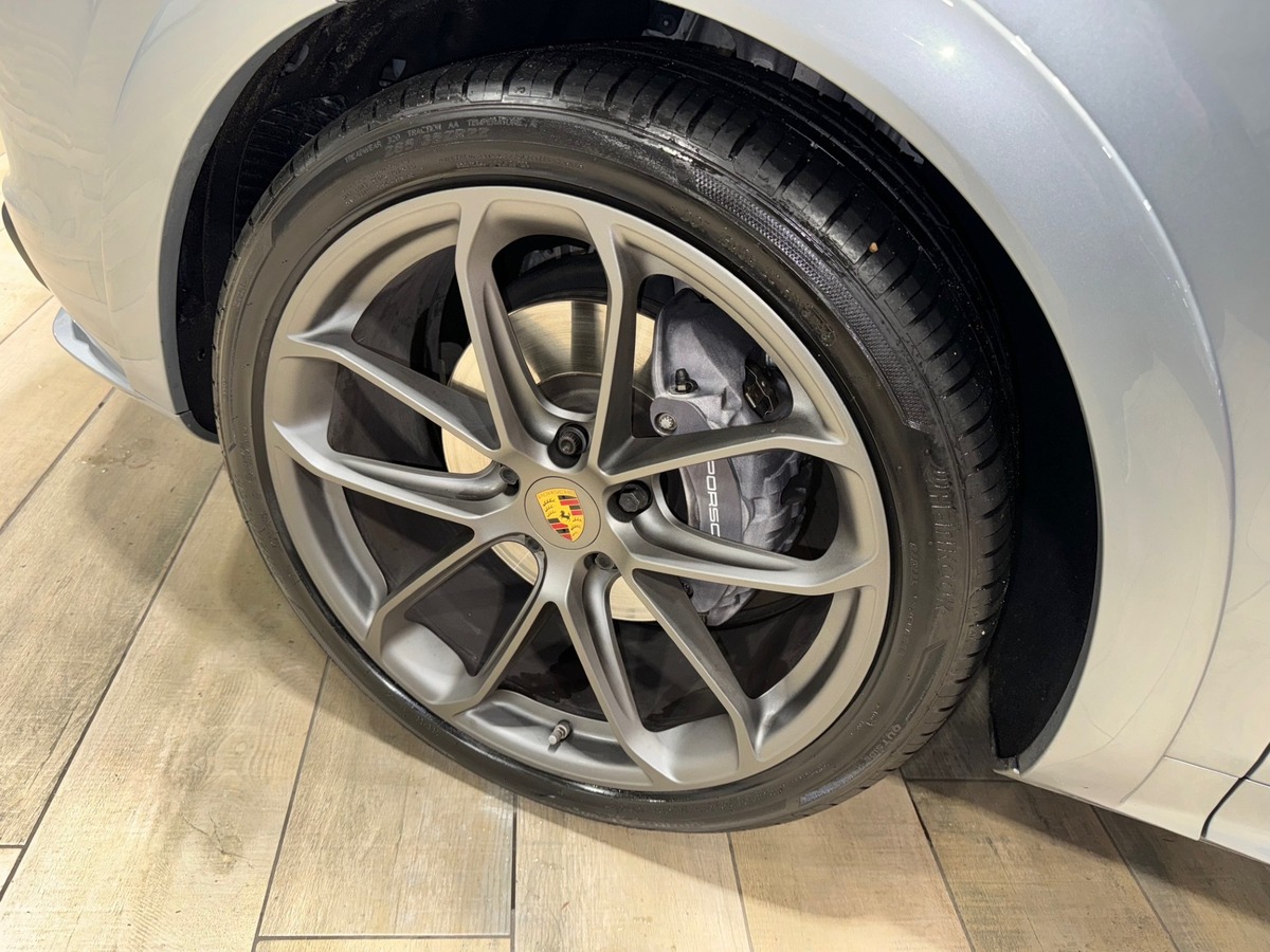 Porsche Cayenne Coupé E-HYBRID 3.0 V6 462 cv  PACK SPORT FULL CARBONE/GT DESIGN/PACK CHRONO+  FR V