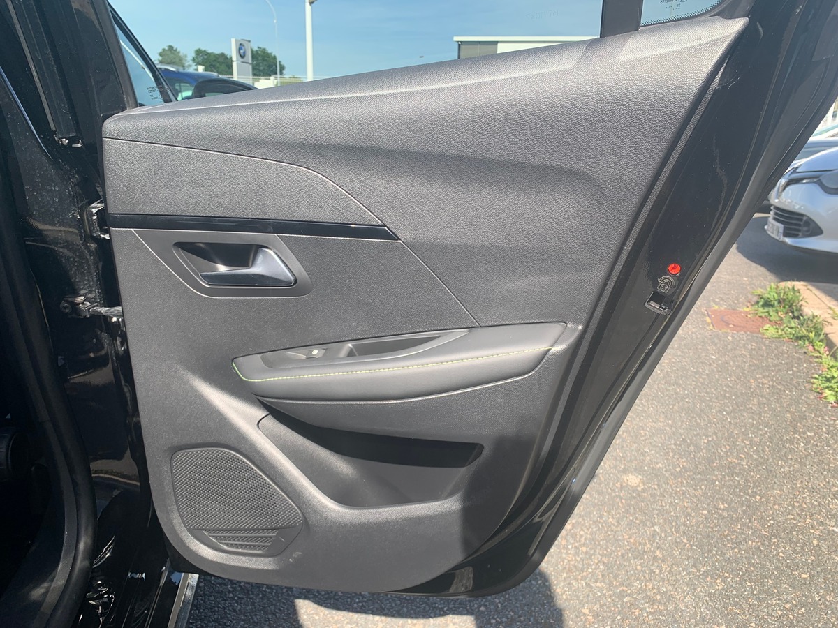Peugeot 208 100 chevaux | GT | Apple car Play Android Auto | Caméra de recul | Régulateur vitesse