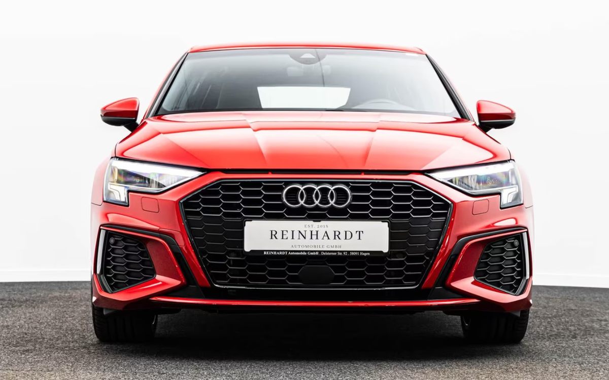 Audi A3 Sportback 40 TFSI e 204ch S line S tronic 6/Bang&Olufsen/Caméra