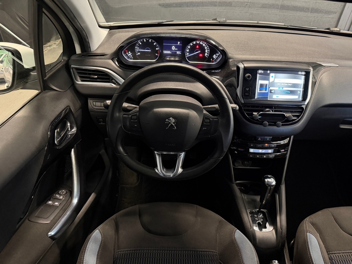 Peugeot 208 1.6 vti Boite Automatique / Moteur à chaîne