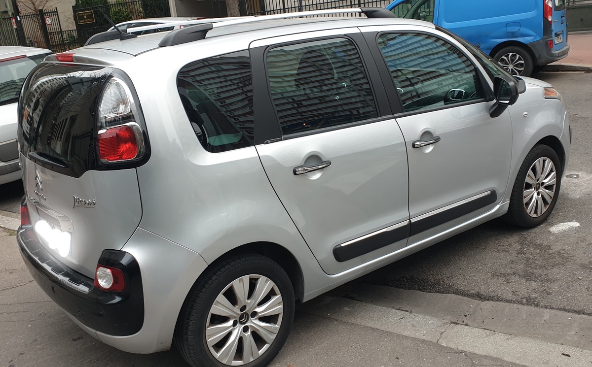 Citroën C3 Picasso 1.2 pure tech 110 BVM Exclusive 1ère main distribution OK