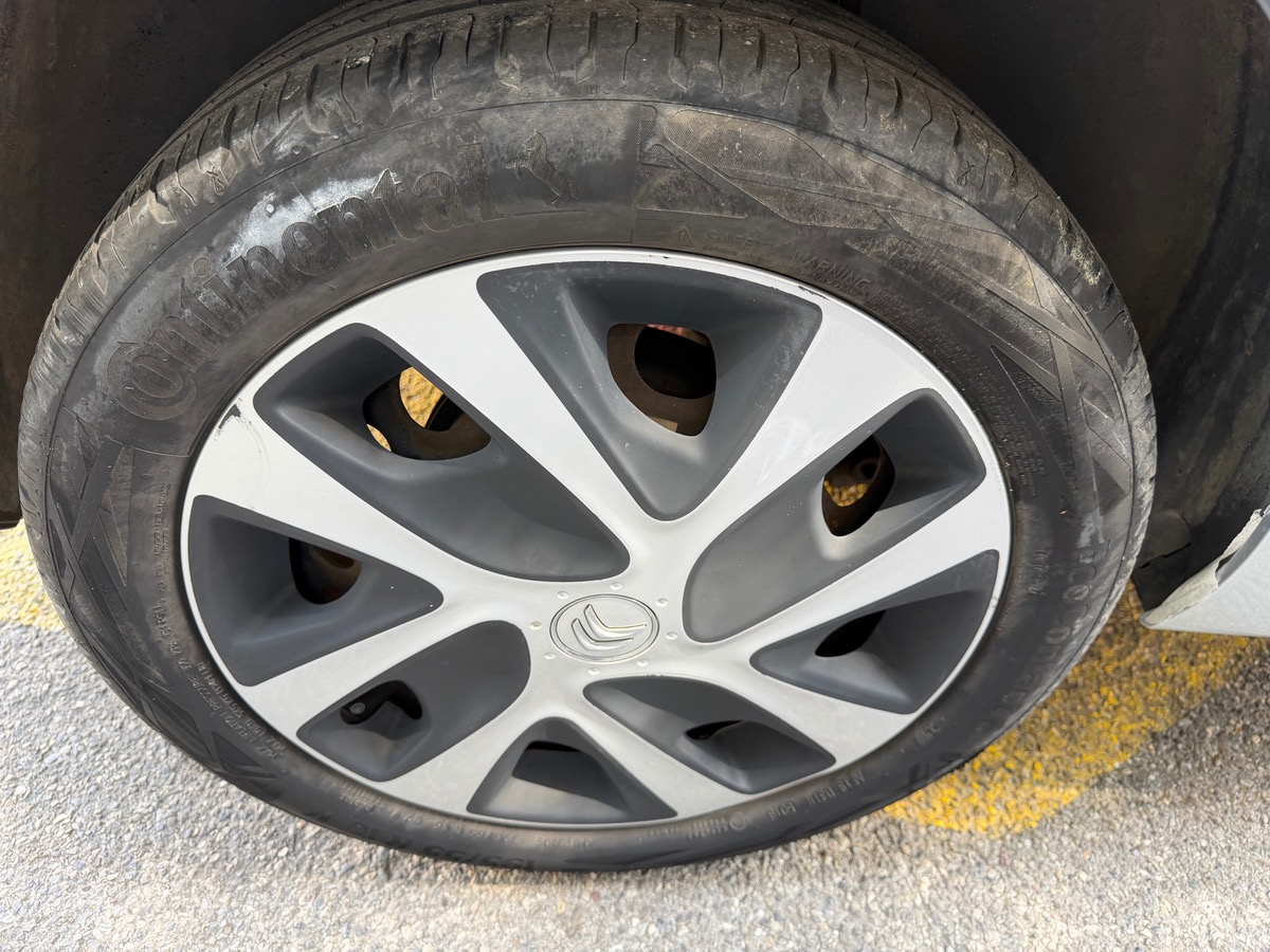 Citroën C3 1.4 HDI 68 CV / Boite Auto Neuve  / Embrayage Neuf/ Courroie OK / 5 Portes/ Clim