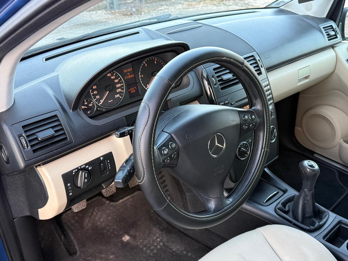 Mercedes-Benz Classe A W169 Phase 2 5P 160 CDi 2.0 CDi 82 cv