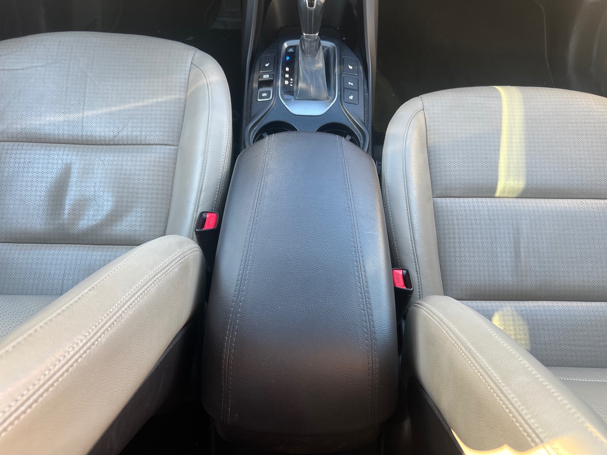 Hyundai Santa Fe EXECUTIVE 2,2 CRDI 4WD 197ch,CAMERA DE RECUL, SIEGES CHUAFFANTS AV/AR, TOIT OUVRANT