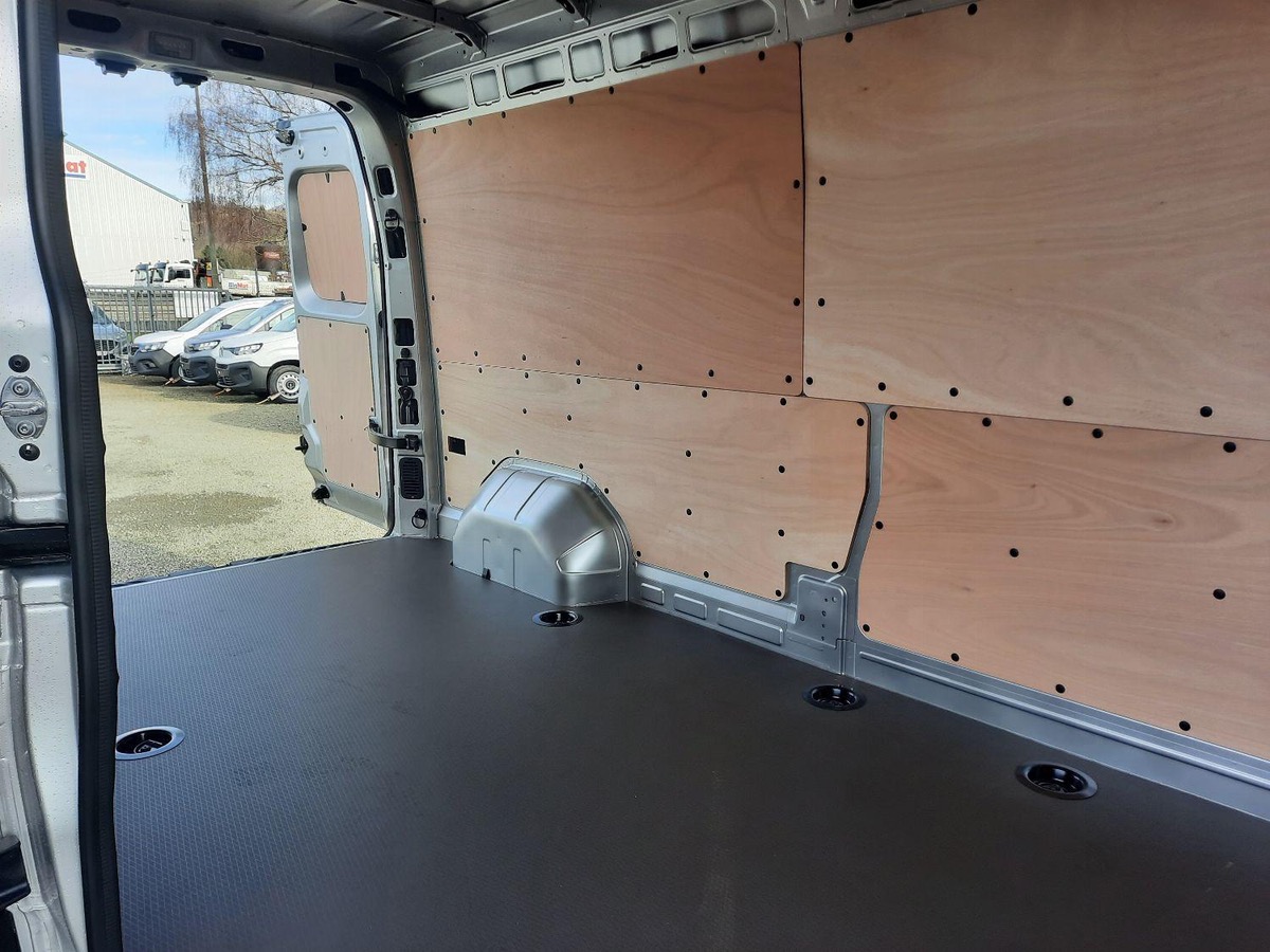 RENAULT Master 3.5 L3H2 2.0 BLUEDCI 130CH M6 EXTRA