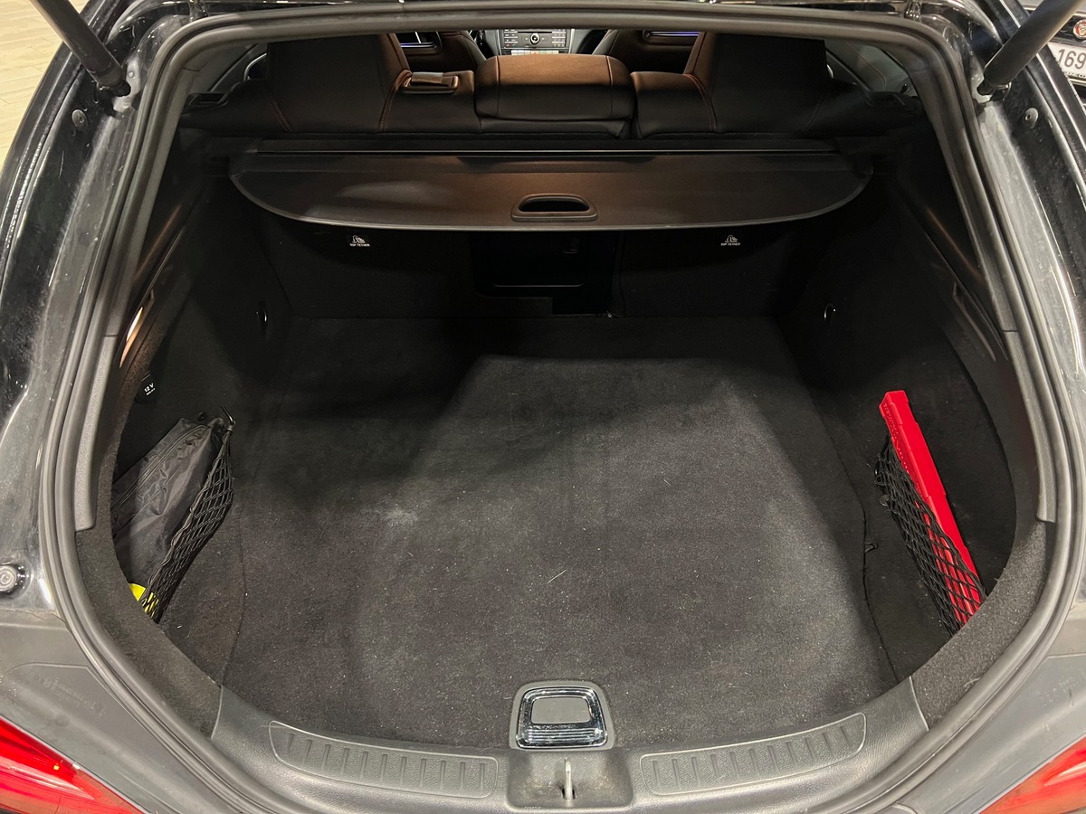 Mercedes-Benz CLA SHOOTING BRAKE (2) 250 4MATIC 218 CH 7G-DCT FASCINATION AMG /TOIT PANO/