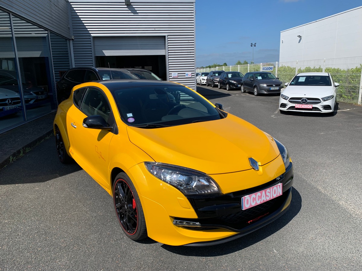 RENAULT Megane RS TROPHY | Exemplaire numéroté 187 | Véhicule en état exceptionnel et à l'état neuf